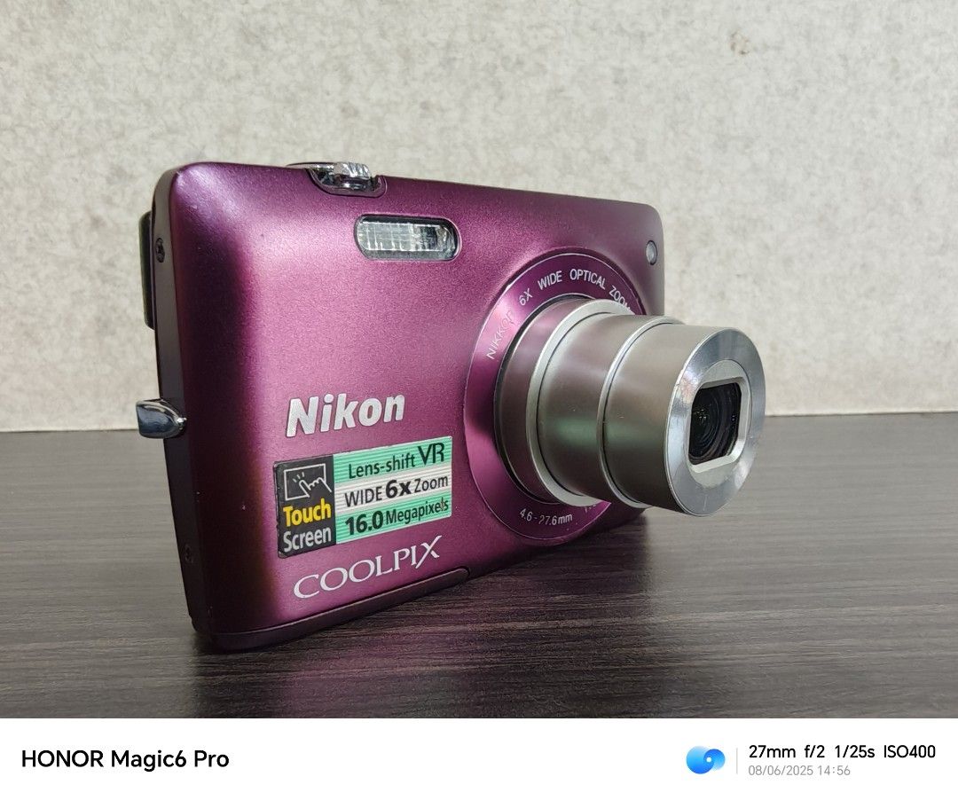 Appareil Photo Compact Nikon Coolpix S4300 - 16MP - Zoom 6x - Écran Tactile Blanc - Occasion Fonctionnel