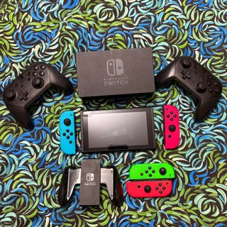 (Category: ) located in . Submitted by lakodascloset (Listing ID 1373682570, Image 1). Description: .