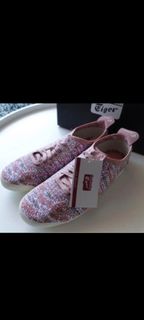 (Category: ) located in . Submitted by aria03 (Listing ID 1373717375, Image 1). Description: .