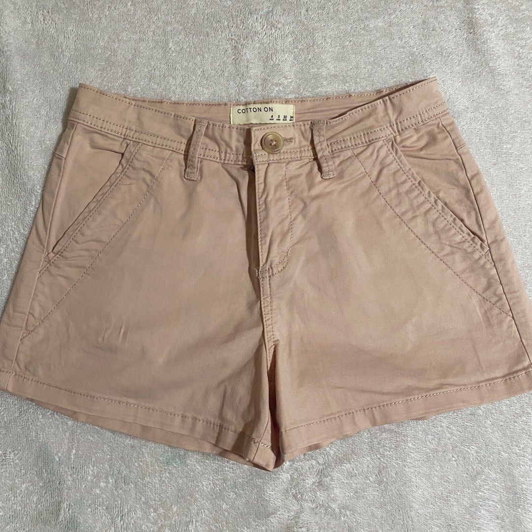 COTTON ON Rose Pink Shorts (Category: Shorts) located in Meycauayan. Submitted by _jodieeee (Listing ID 1373588965, Image 1). Description: Fits: XS to S. Please see photos for the dimes..