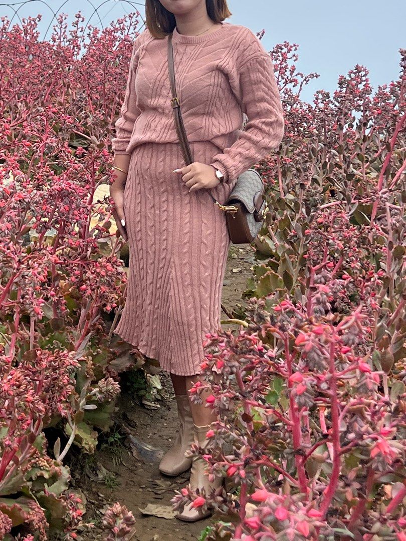 Pink Knitted Coordinates (Category: Sets or Coordinates) located in Manila. Submitted by louisexoxo_ (Listing ID 1373624049, Image 2). Description: Used once in Sagada Perfect for spring and early winter Size: Small to Medium.