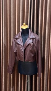 (Kategori: ) berada di . Dikirim oleh tasyaad2 (ID iklan 1373604025, Gambar 1). Deskripsi: .