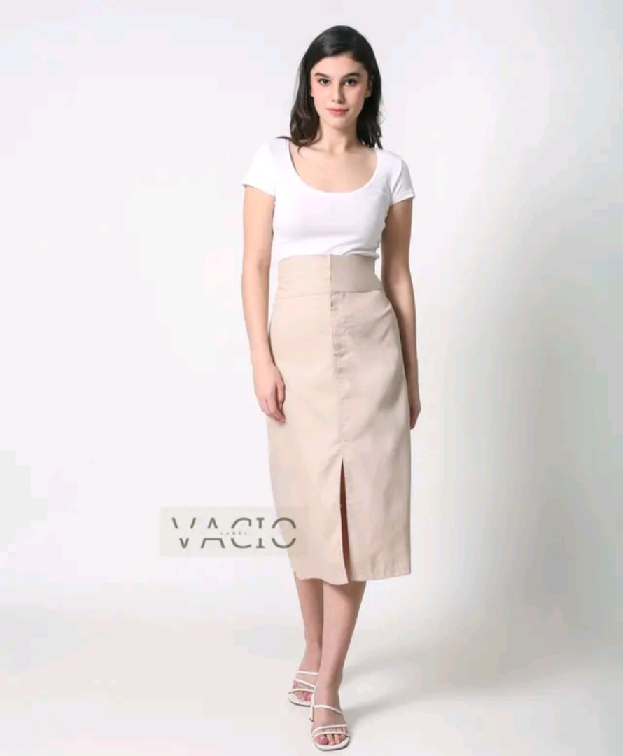 Rok Midi Skirt Beige by Vacio Label Bigsize A Line, Fesyen Wanita ...