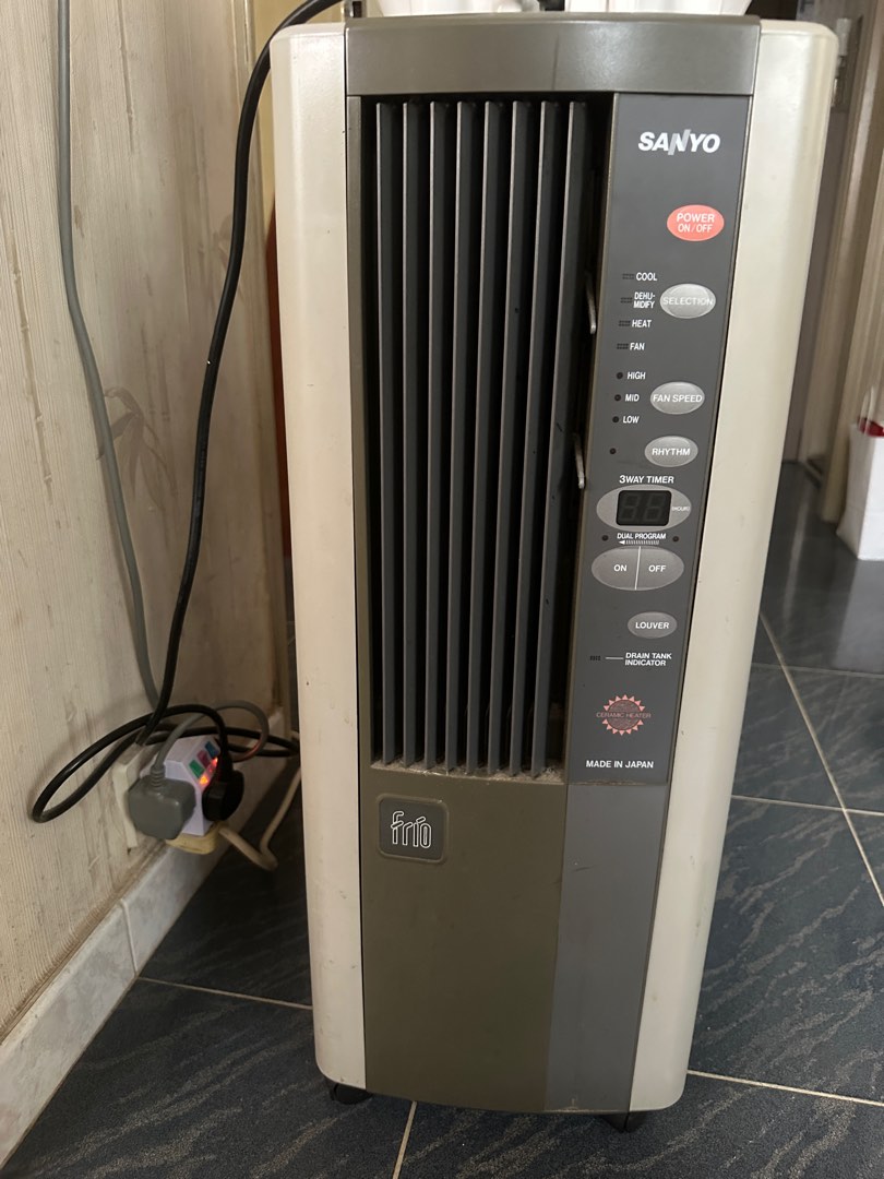 日本SANYO SAD 122H秇動式冷氣抽濕暖氣機, 家庭電器, 冷氣機及暖