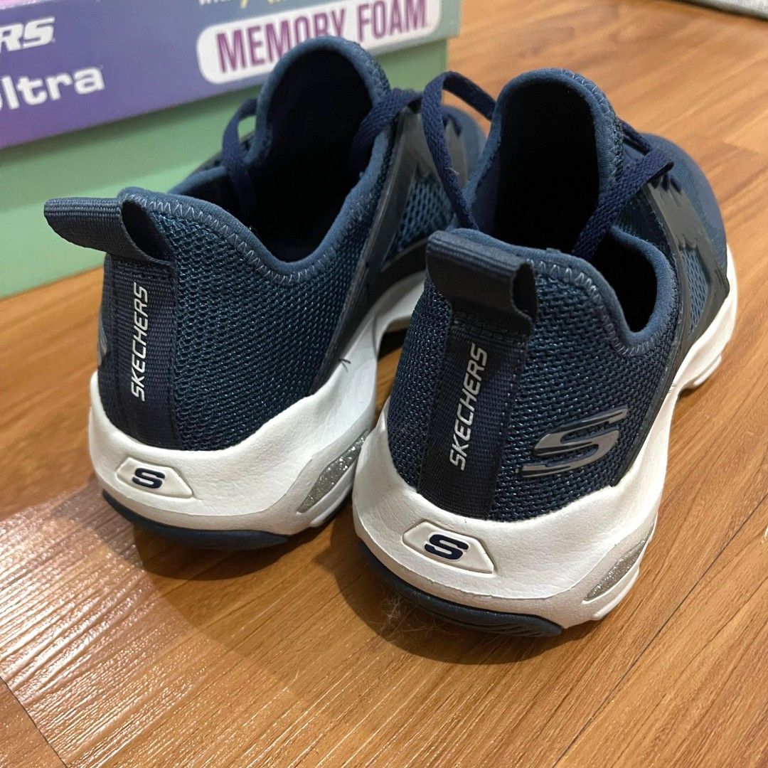 Skechers D'lite Ultra Sneakers Running Shoes