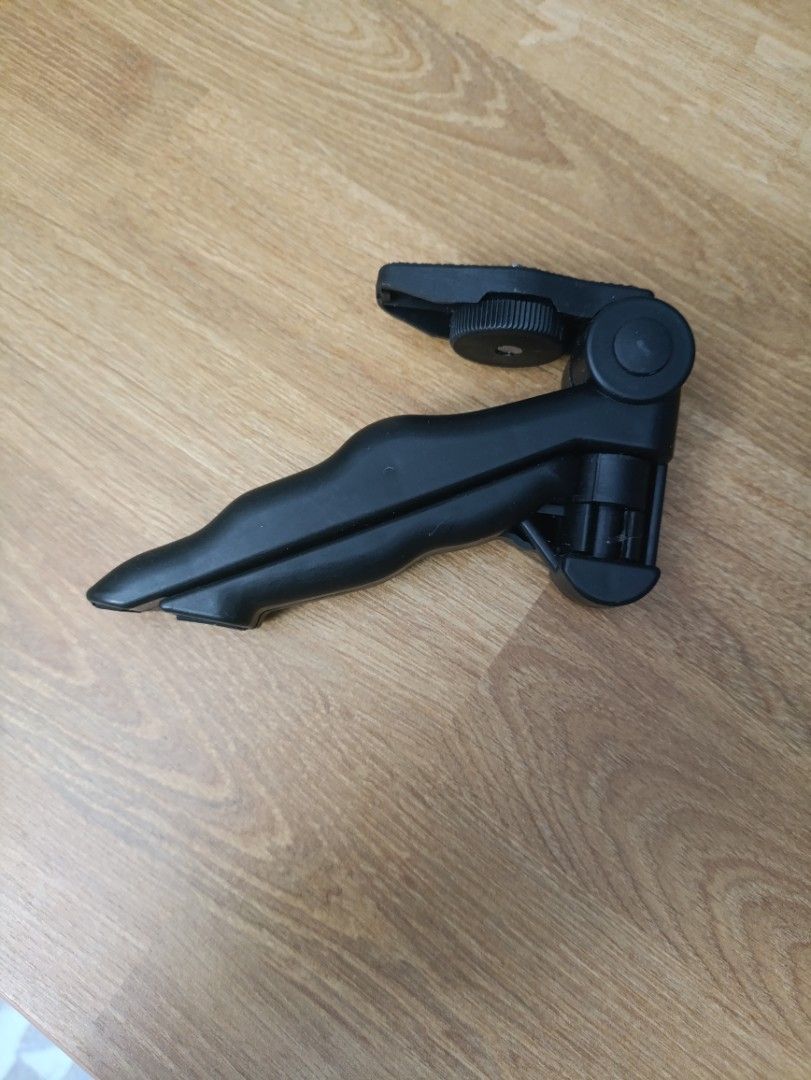 Small phone tripod62863088636929111