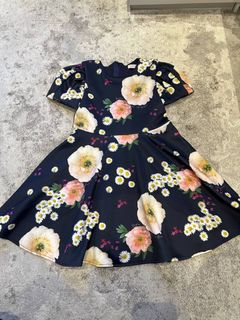 (Category: ) located in . Submitted by irnapreloved (Listing ID 1373636940, Image 1). Description: .