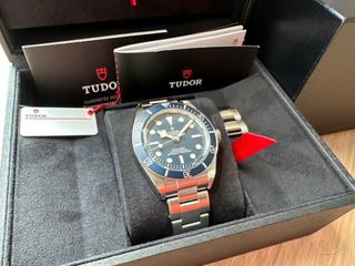 （分類：）位於 。 由 LungHeiTrader 提交（商品編號 1373739554，圖片 1）。簡介： 。