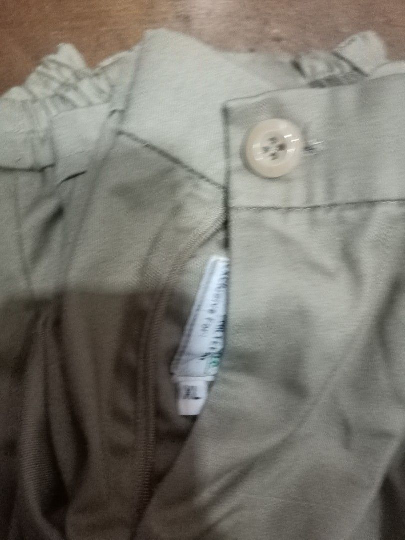 UST JHS Female Type B Shorts (Category: Looking For) located in Manila. Submitted by inaydearest (Listing ID 1373763694, Image 2). Description: size XL.