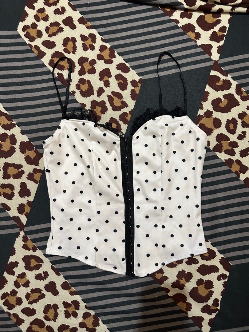 vintage polka dot lace corset (Category: Sleeveless) located in Cebu City. Submitted by dandelionne (Listing ID 1373738692, Image 1). Description: busk hooks fits size m-xl since the material is stretchy only used once no brand, thrifted it in vietnam .