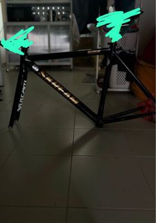 (Category: ) located in . Submitted by fixedgearmerchant (Listing ID 1373698000, Image 1). Description: .