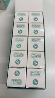 （分類：）位於 。 由 funnyyyystore 提交（商品編號 1373885596，圖片 1）。簡介： 。