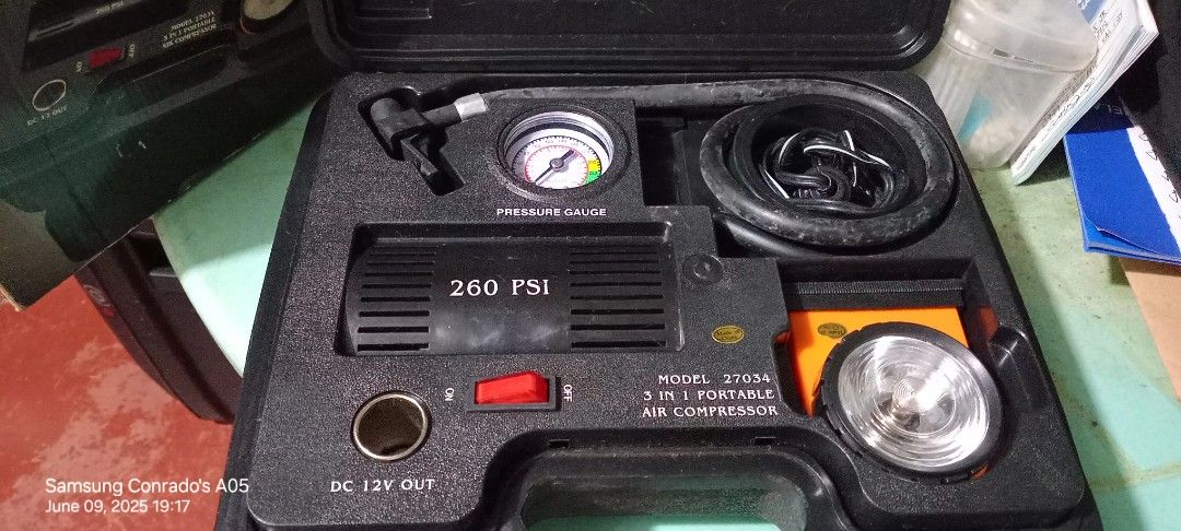 3 in 1 portable air compressor (Category: Mags and Tires) located in Valenzuela. Submitted by consjavier74 (Listing ID 1373880984, Image 3). Description: 1,500 pesos only very slightly used working pick up @ dalandanan,valenzuela city OR Deliver by Lalamove at ur own expense....