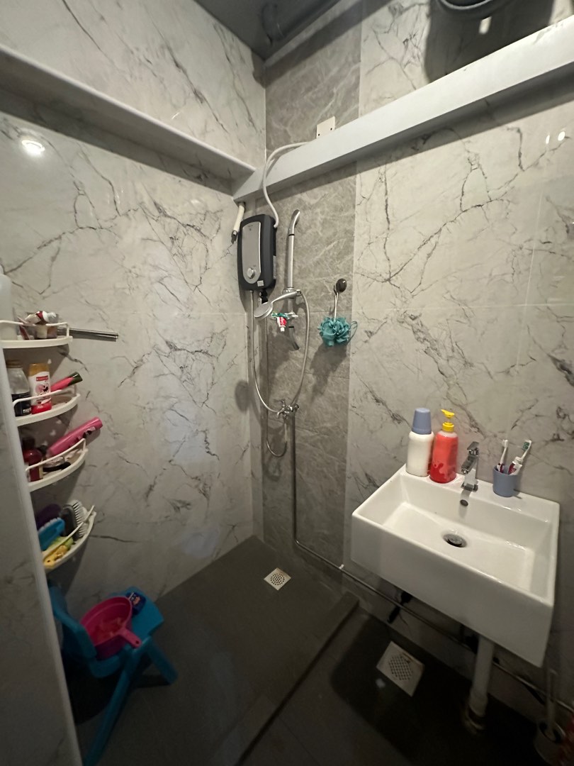 (Category: ) located in . Submitted by adlinshaf (Listing ID 1373928546, Image 1). Description: .