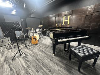 （分類：）位於 。 由 cmusicians 提交（商品編號 1373858422，圖片 1）。簡介： 。
