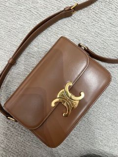 (Category: ) located in . Submitted by breakmyfashion (Listing ID 1373830624, Image 1). Description: .