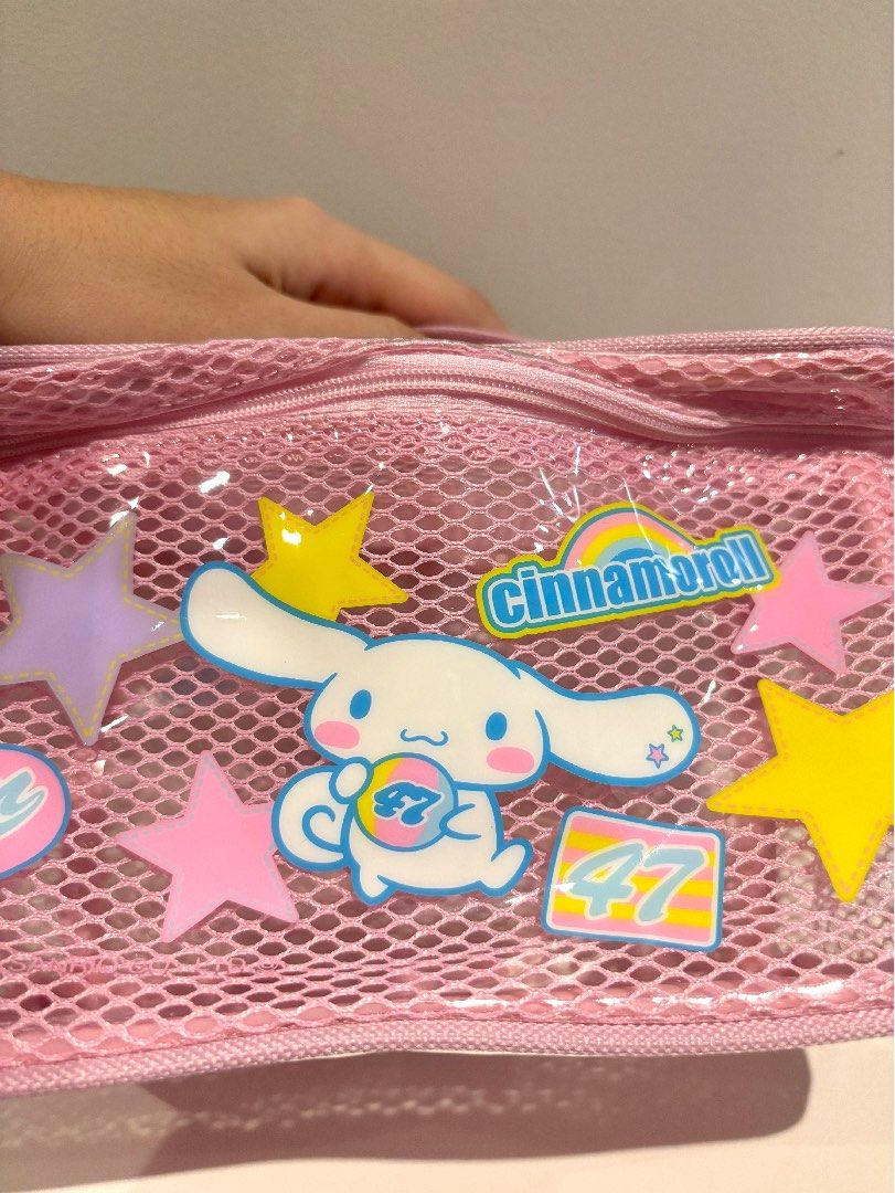 ✨Authentic Sanrio Vintage Cinnamoroll Clear Mesh Pouch✨ (Category: Makeup) located in Cebu City. Submitted by kawaiiparty (Listing ID 1373836816, Image 2). Description: Will pass for brand new, no signs of use The type of plastic thats very durable and stain resistant. Net part is the inner layer Authentic vintage sanrio Rare 💖.
