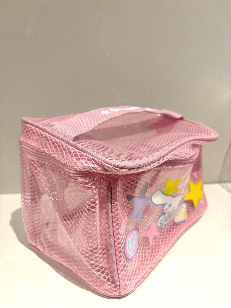 ✨Authentic Sanrio Vintage Cinnamoroll Clear Mesh Pouch✨ (Category: Makeup) located in Cebu City. Submitted by kawaiiparty (Listing ID 1373836816, Image 3). Description: Will pass for brand new, no signs of use The type of plastic thats very durable and stain resistant. Net part is the inner layer Authentic vintage sanrio Rare 💖.