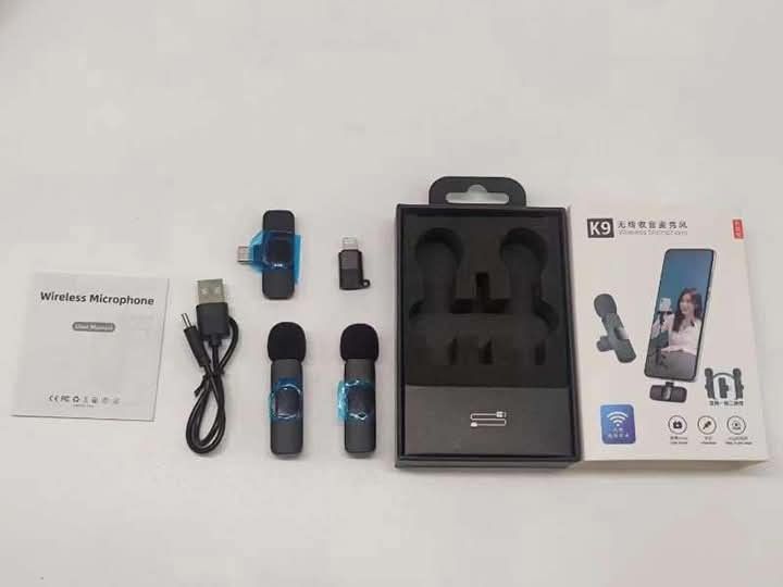 Available lavalier mic for vlogging 2 in 1 receiver double mic (Category: Earphones) located in Manila. Submitted by iliasjen (Listing ID 1373814767, Image 1). Description: .