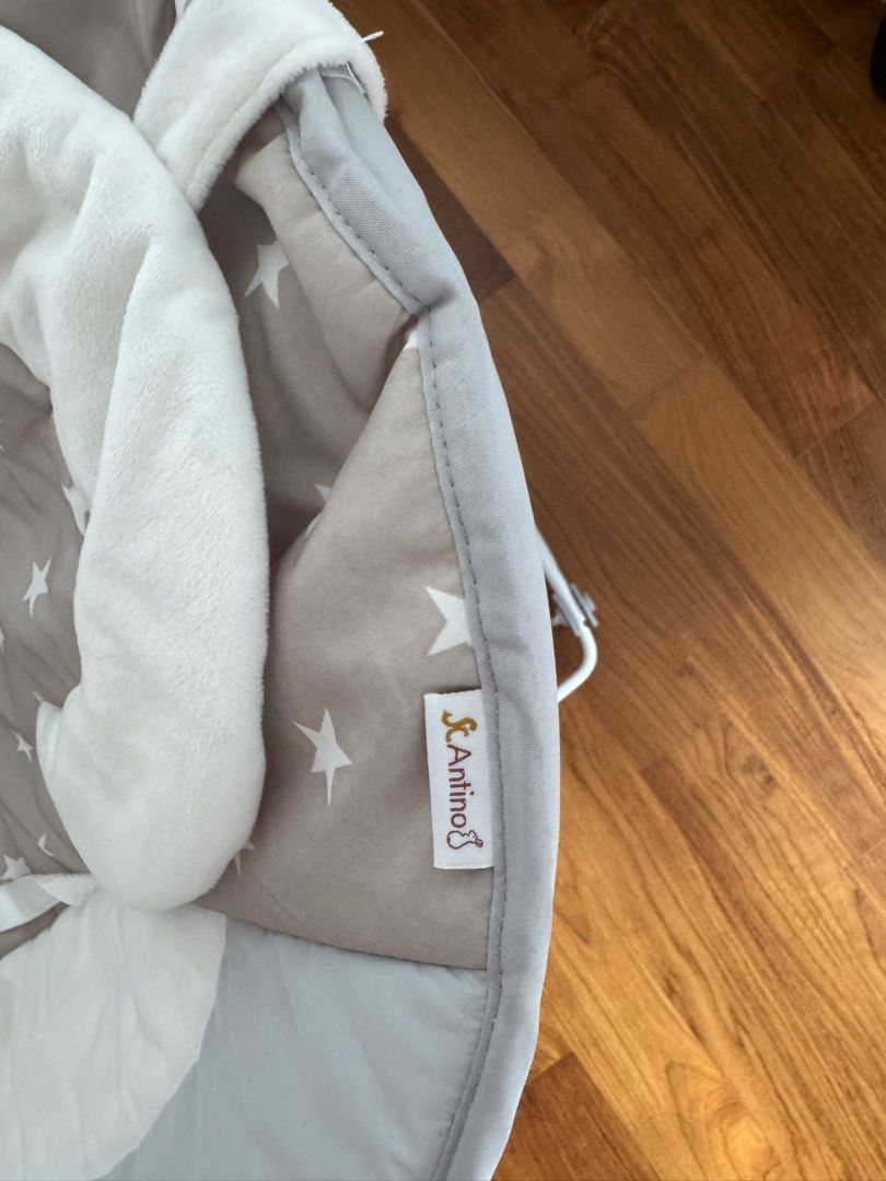 Baby Bouncer (Category: Infant Playtime) located in Singapore. Submitted by deepshikhasagar18 (Listing ID 1373834454, Image 3). Description: Well-used washable baby bouncer No tears Great for engaging 3+ months babies Pickup from apartment 5 mins away from Tanjong Rhu MRT (Not for fussy buyers).