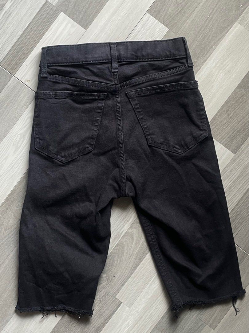 Black Pants topshop (Category: Babies & Kids Fashion) located in Makati City. Submitted by superjaa (Listing ID 1373841444, Image 3). Description: .