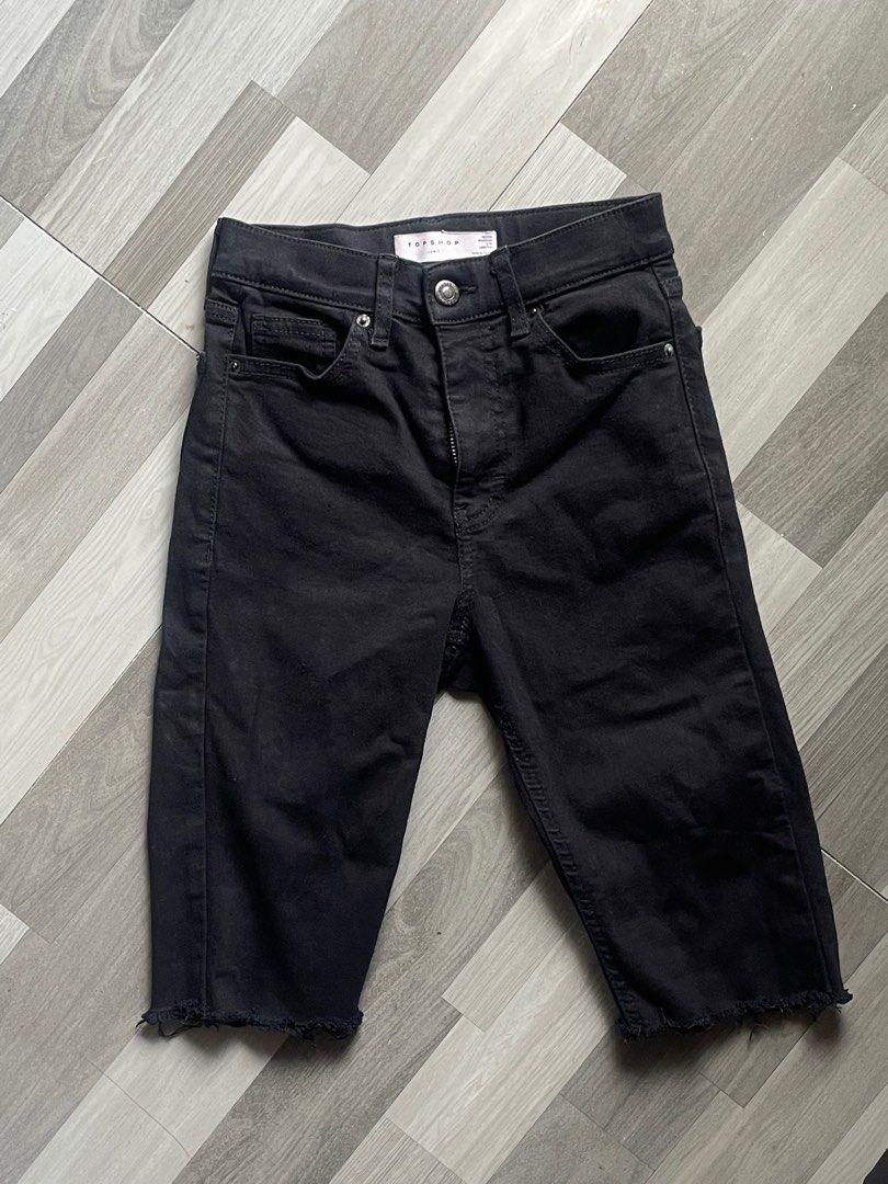 Black Pants topshop (Category: Babies & Kids Fashion) located in Makati City. Submitted by superjaa (Listing ID 1373841444, Image 1). Description: .