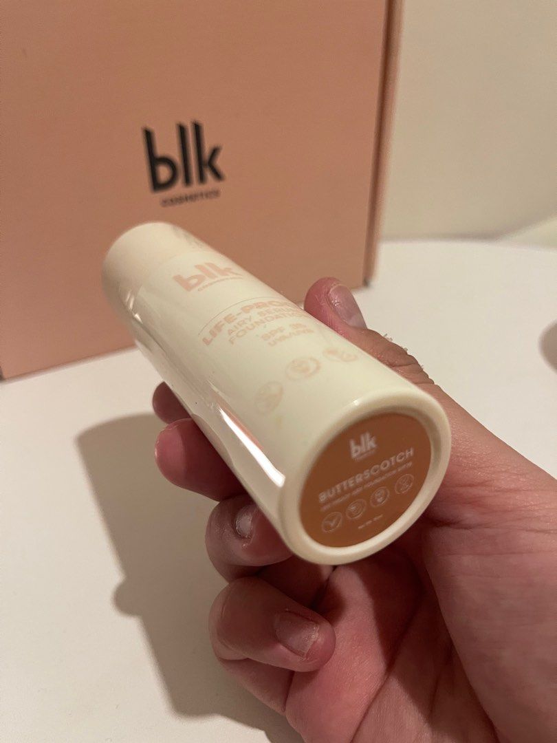 Blk Cosmetics life proof airy serum foundation (Category: Makeup) located in Taguig. Submitted by declutterwithtally (Listing ID 1373925623, Image 3). Description: RFS: PR DECLUTTERING💄 ALL ACTUAL PICTURES POSTED‼️ Sealed | brandnew | swatched 📍Available for same day delivery (every morning / lunch WED-SAT ) MEET UP (FREE EVERY SUNDAY- MONDAY-TUESDAY ) 🚚JNT/LBC anywhere in PH 💵GCASH/ MAYA / BPI no refunds, return, exchange once handed over to