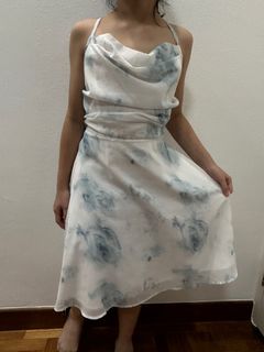 (Category: ) located in . Submitted by flowers4lyfe.sg (Listing ID 1373895723, Image 1). Description: .