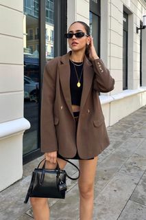 Brown blazer (without pockets)63015660036994110