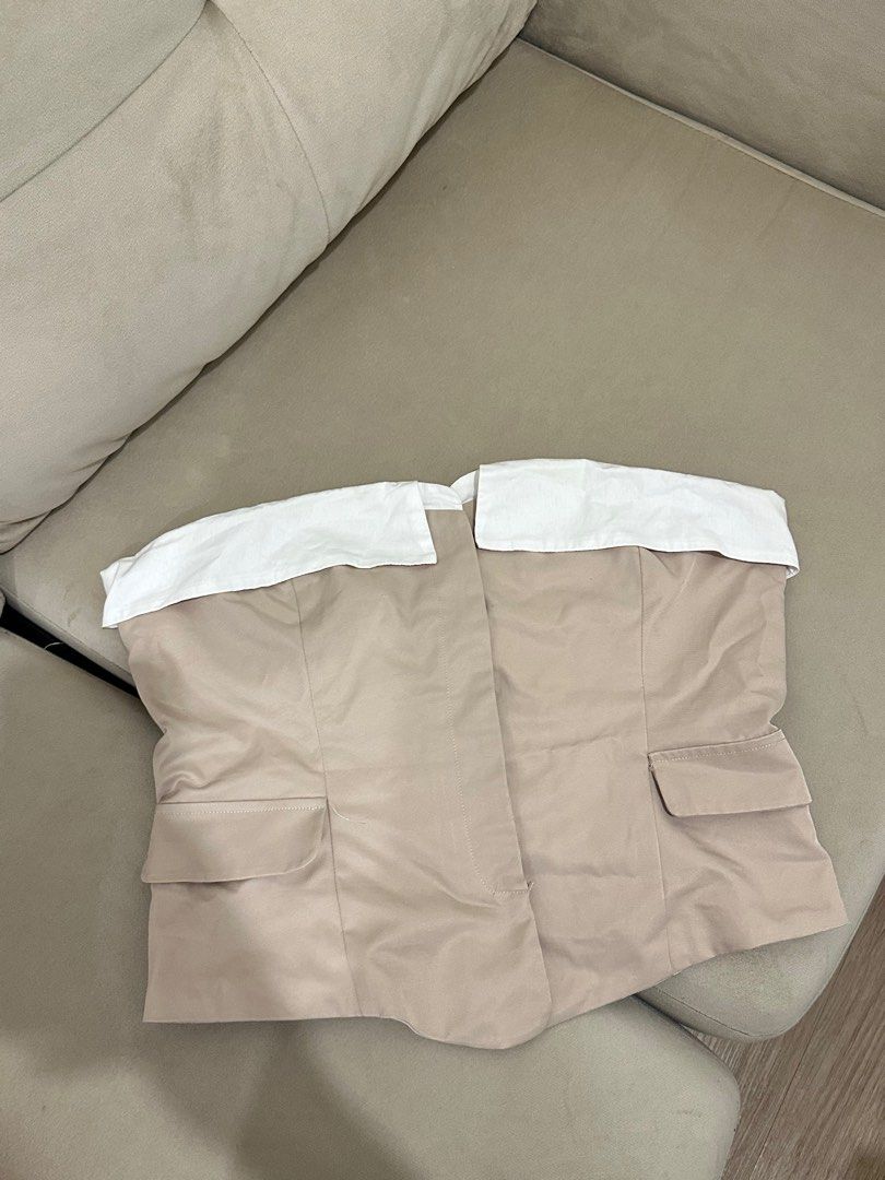 Zara Cargo Tube Top (Category: Blouses) located in Manila. Submitted by iluvbiscoffcookie (Listing ID 1373941066, Image 2). Description: Z Inspired Tube top from Orange App! (Bought for 800).