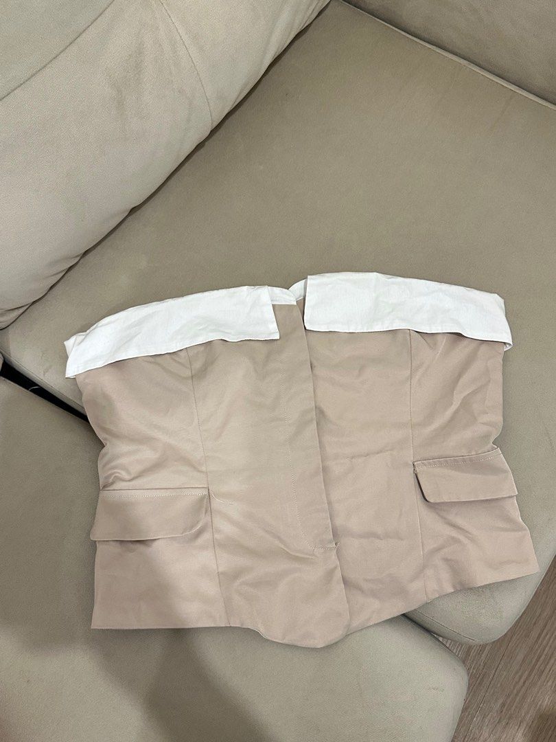 Zara Cargo Tube Top (Category: Blouses) located in Manila. Submitted by iluvbiscoffcookie (Listing ID 1373941066, Image 3). Description: Z Inspired Tube top from Orange App! (Bought for 800).