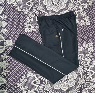 (Kategori: ) berada di . Dikirim oleh trrisa-project (ID iklan 1372631600, Gambar 1). Deskripsi: .