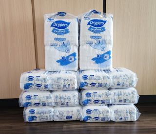 (Category: ) located in . Submitted by littlebee_ (Listing ID 1373866388, Image 1). Description: .