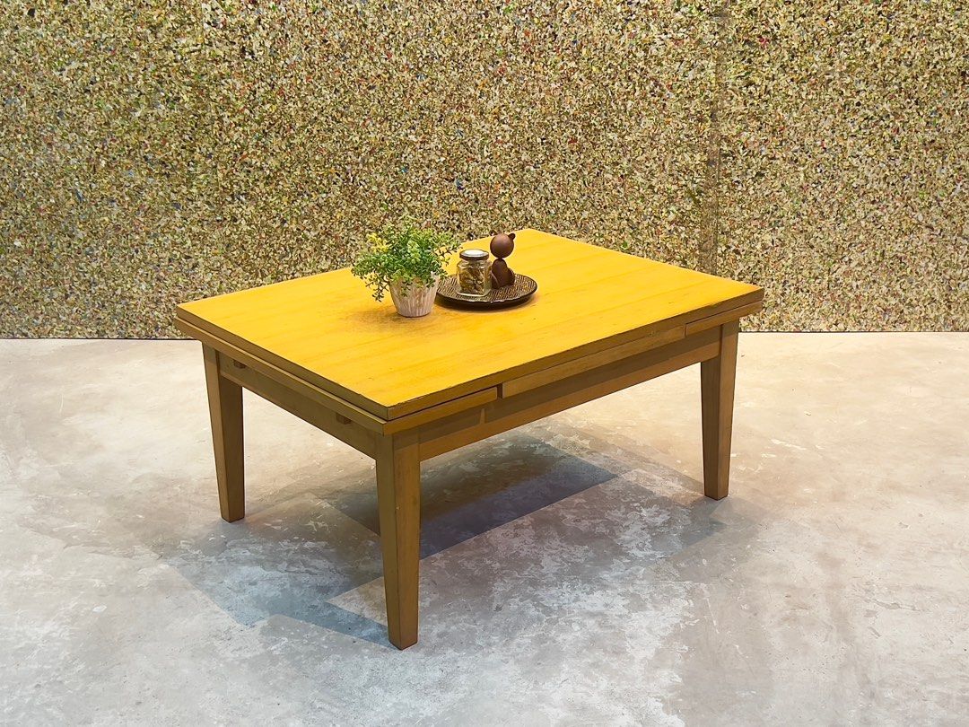 Extendable Coffee Table (Category: Tables & Sets) located in Bulacan. Submitted by rock_off.thriftshop.ph (Listing ID 1373927861, Image 3). Description: .