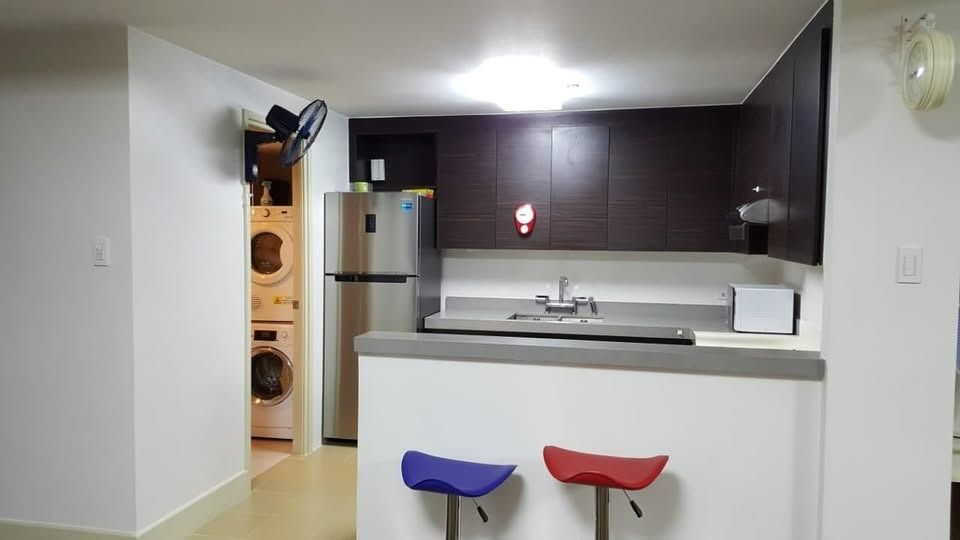 For Sale: Rare 3BR Unit in Edades Tower, Rockwell, Makati, Property ...