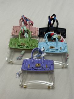 （分類：）位於 。 由 chickenwing.s 提交（商品編號 1373947150，圖片 1）。簡介： 。