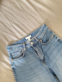 (Category: ) located in . Submitted by ztpreloved (Listing ID 1373837428, Image 1). Description: .