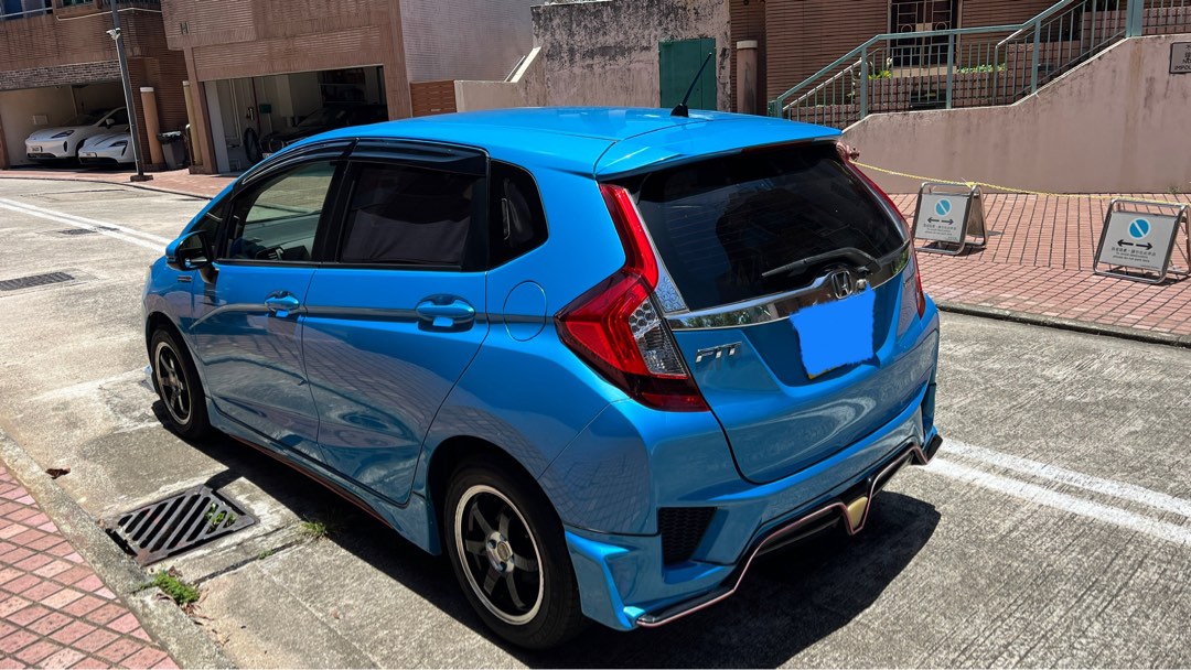 Honda Fit 1.5 S Hybrid (A)62865872909058114