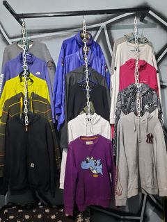(Kategori: ) berada di . Dikirim oleh af27_store (ID iklan 1371555194, Gambar 1). Deskripsi: .