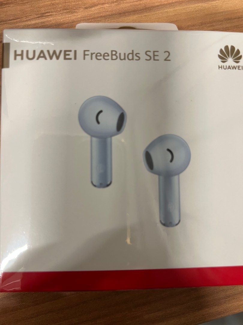 HUAWEI FREEBUDS SE2 (Category: Earphones) located in Singapore. Submitted by wsk205 (Listing ID 1373902347, Image 1). Description: Light blue color.
