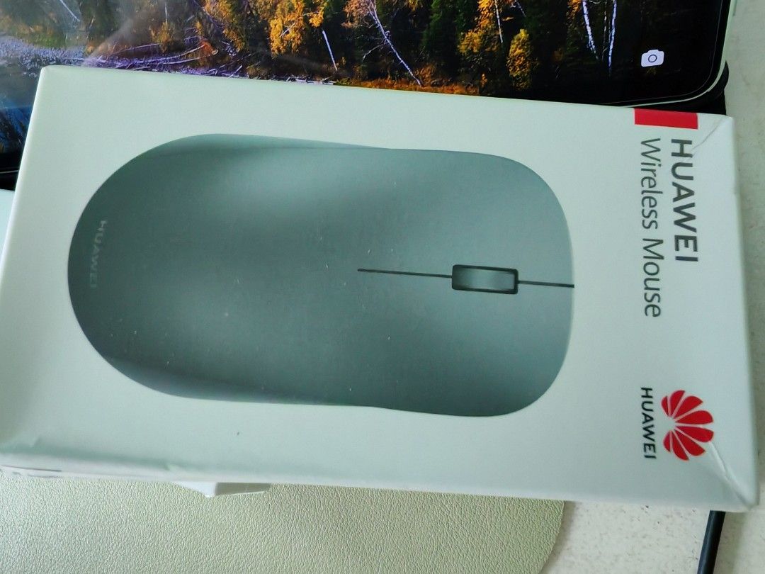 Huawei MatePad 12X (Category: Android) located in Binangonan. Submitted by karen.karen06 (Listing ID 1373807929, Image 3). Description: 12GB+256G Keyboard (inbox) + Pencil worth 12,998 pesos Bluetooth mouse worth 1,899 Free black flip case *Both M-Pencil and mouse are sealed/unopened yet. Bnew price: 37,999 RFS: I will buy a new one to use a specific company app.