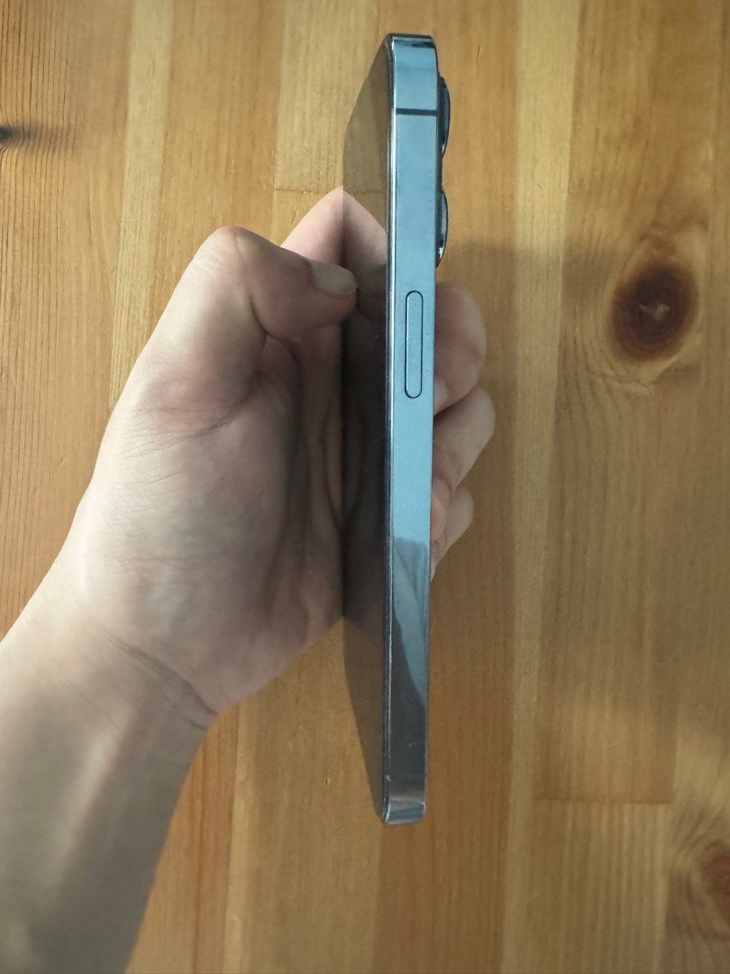 iphone13pro （分類：iPhone 13 系列）位於 Hong Kong。 由 1234kevin___ 提交（商品編號 1373813615，圖片 3）。簡介： 100%work 256g 港版73電池。