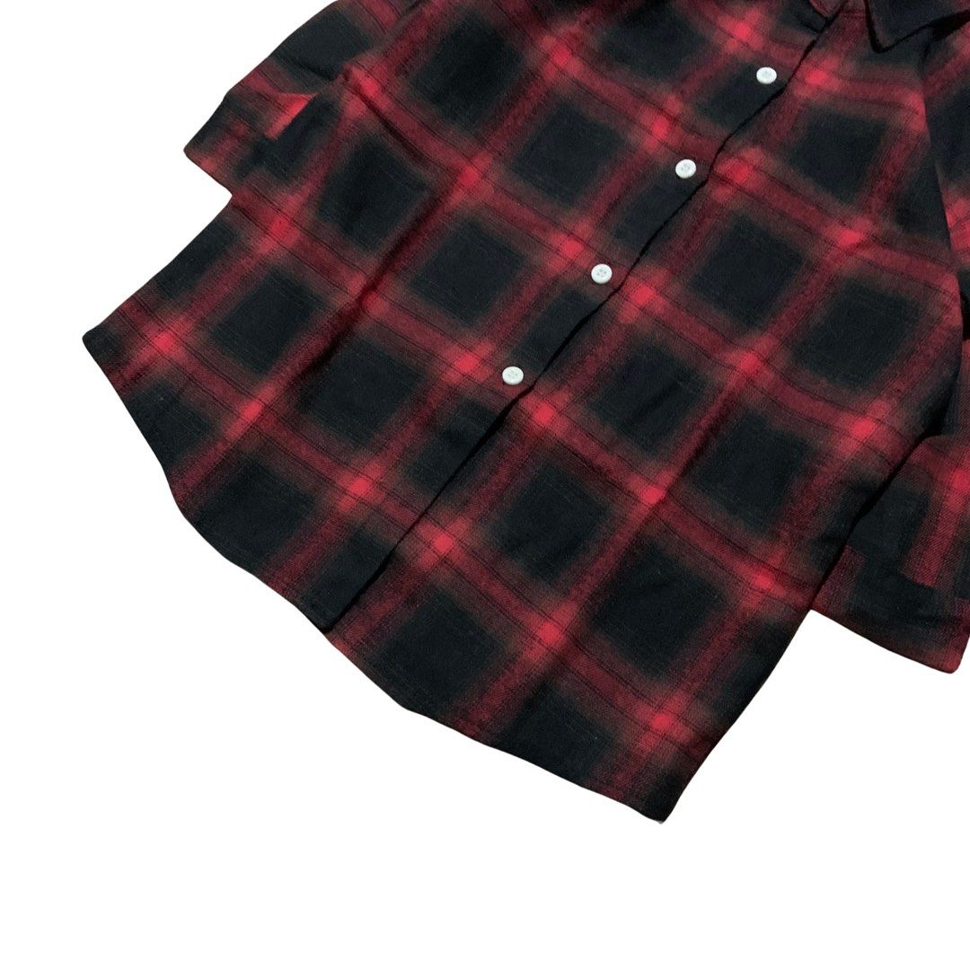 Kids Plaid Polo 3/4 (Category: Babies & Kids Fashion) located in Muntinlupa City. Submitted by bphmt (Listing ID 1373934774, Image 3). Description: Plaid Polo 3/4 Width : 15 Length : 21 Sleeve Length : 12 Size : 110 Issue : none Overall Condition : 9.5/10.