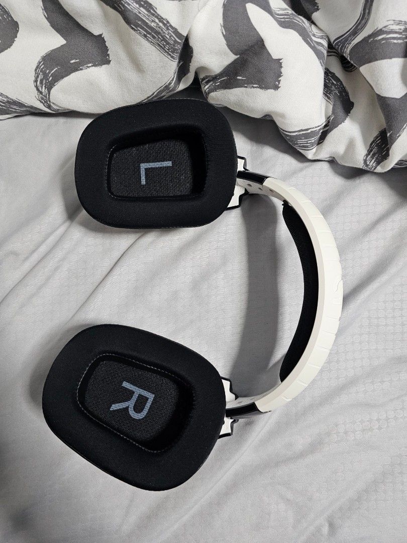 Logitech G933S65561840765057111