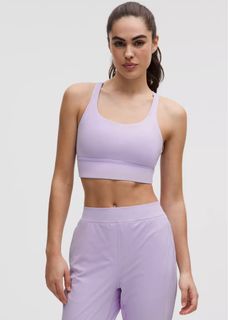 (Category: ) located in . Submitted by jpcloset (Listing ID 1373927569, Image 1). Description: .