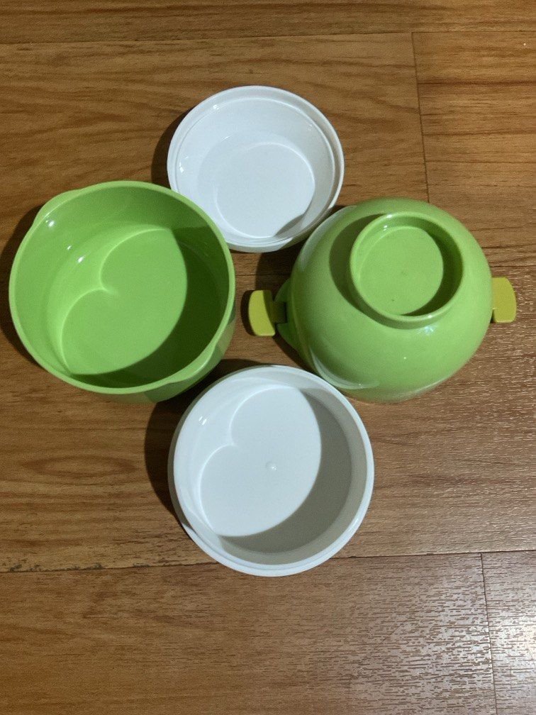 Lunch box (Category: Food Organization & Storage) located in Pasig City. Submitted by papotzy (Listing ID 1373860258, Image 2). Description: - no flaws.