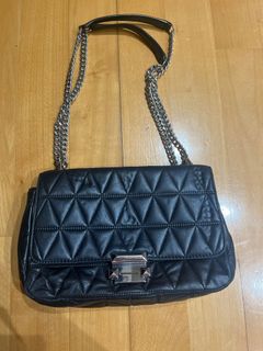 （分類：）位於 。 由 weeee111 提交（商品編號 1373891953，圖片 1）。簡介： 。