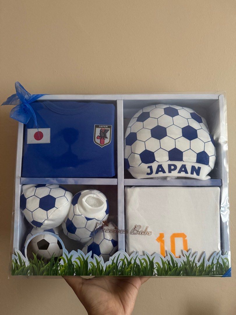 Newborn gift baby gift (Category: Babies & Kids Fashion) located in Singapore. Submitted by littlefia (Listing ID 1373858768, Image 1). Description: Football baby Gift set Self collect at woodland .