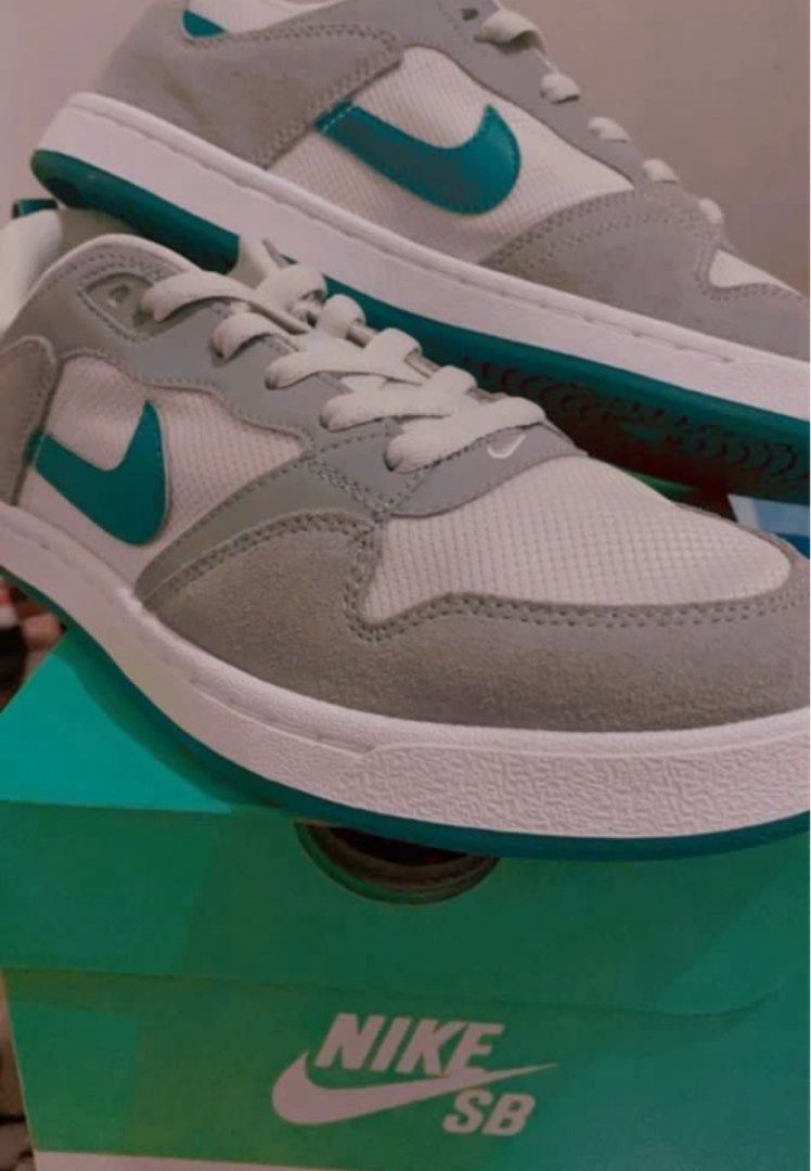 Nike SB (Category: Sneakers) located in Pasay City. Submitted by giancarly (Listing ID 1373860734, Image 3). Description: ‼️No to FAKE‼️ • Bought in Nike Glorietta • Owned and not thrifted • Box no longer included • RFS: Decluttering • Please see LAST PHOTO for minimal issue, my baby poodle bit 1 loop of the shoe lace..