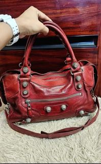 (Category: ) located in . Submitted by zluxurycorner (Listing ID 1373948093, Image 1). Description: .